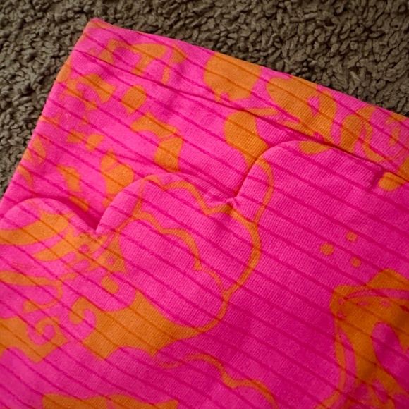 Lilly Pulitzer Liza shorts in Pop Pink Seaesta - size 2 - Picture 7 of 8